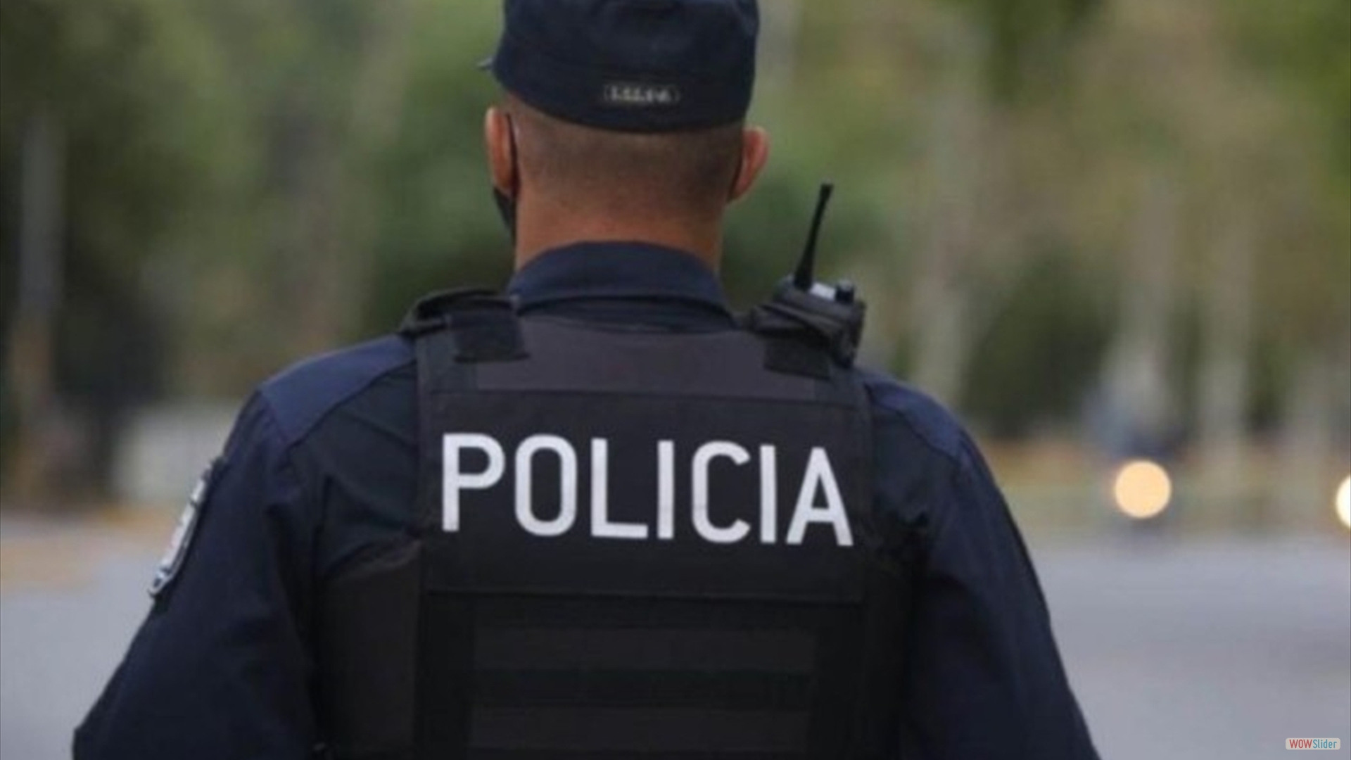 Asociate-Policia